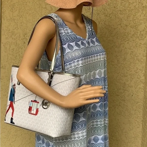 Michael Kors Signature Jet Set Girls Medium Carryall Tote Bright White Multi - Picture 6 of 14